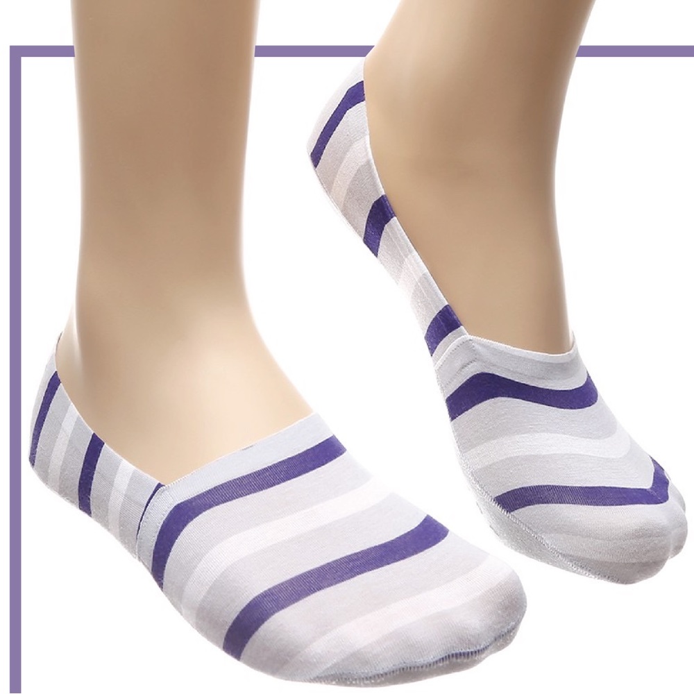 4 pairs of stripe no show socks